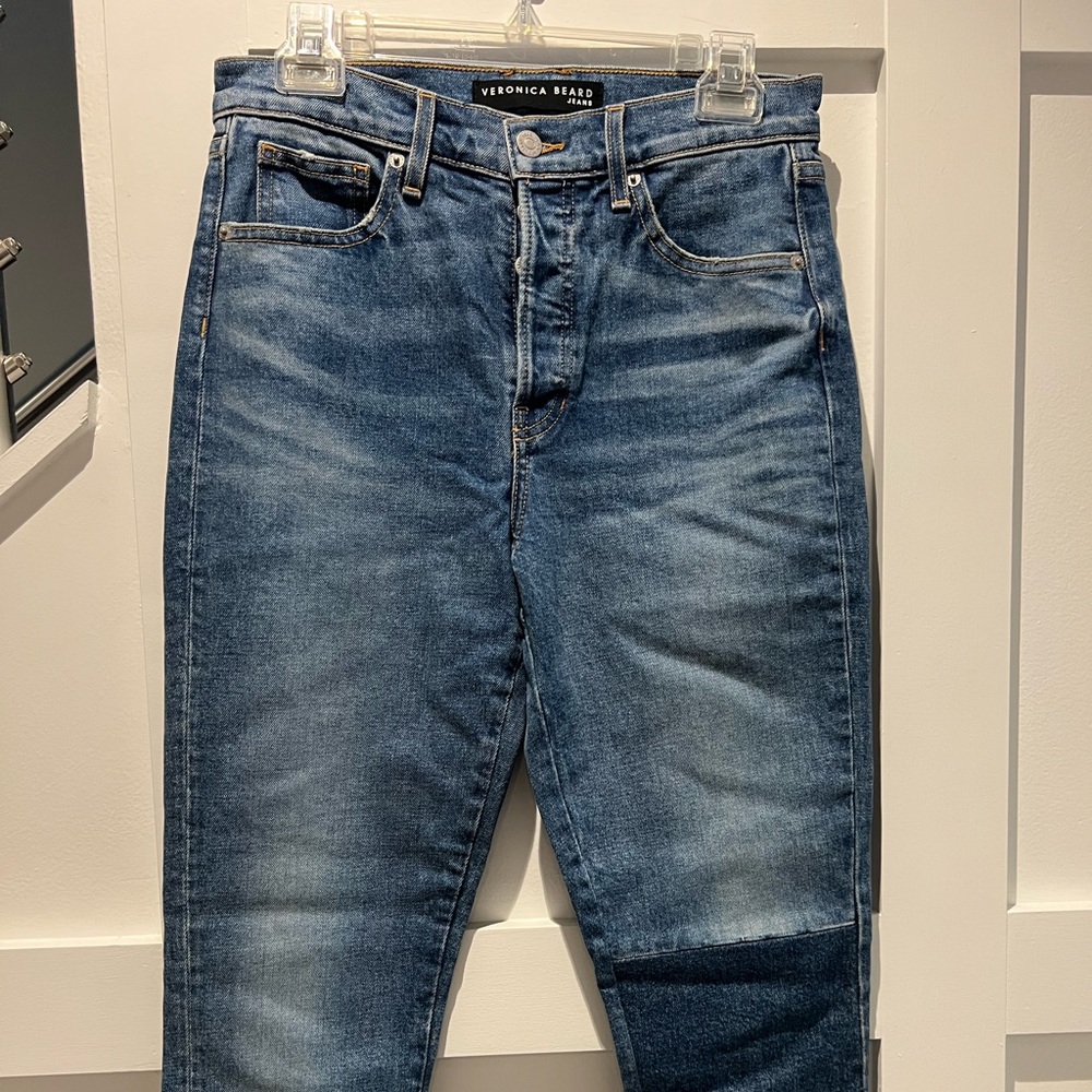 Veronica Beard women’s jeans. Size 27 (4) secret skinny with cuffs.